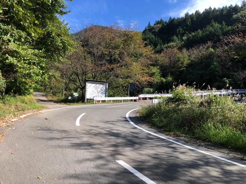 いよいよ山道へ入る