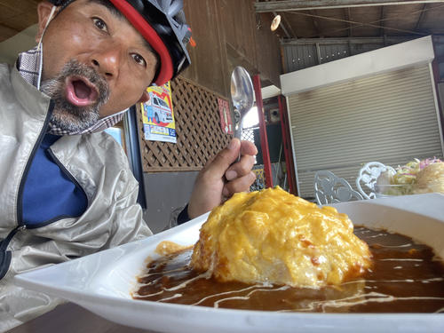 腹が減っていてはペダルに力が入らない。これは自転車もE-Bikeも同じ