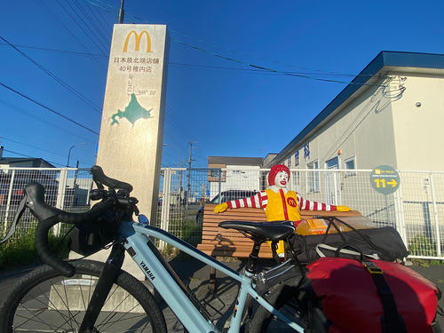 日本最北端にあるマクドナルド稚内店で休憩