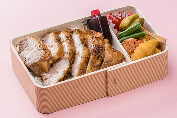 名古屋コーチンステーキ弁当